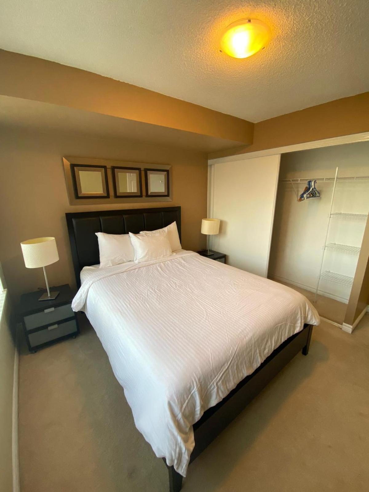 Platinum Suites Furnished Executive Suites Mississauga Eksteriør billede