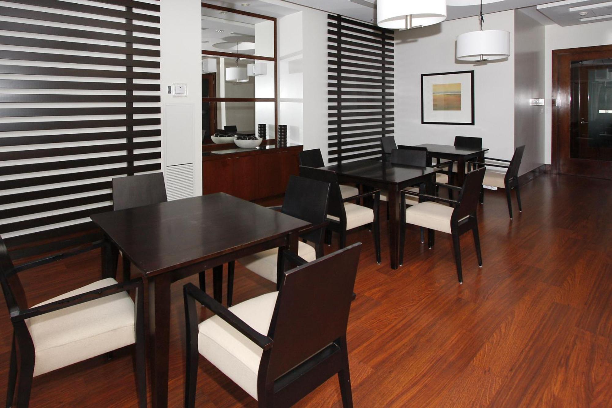 Platinum Suites Furnished Executive Suites Mississauga Eksteriør billede