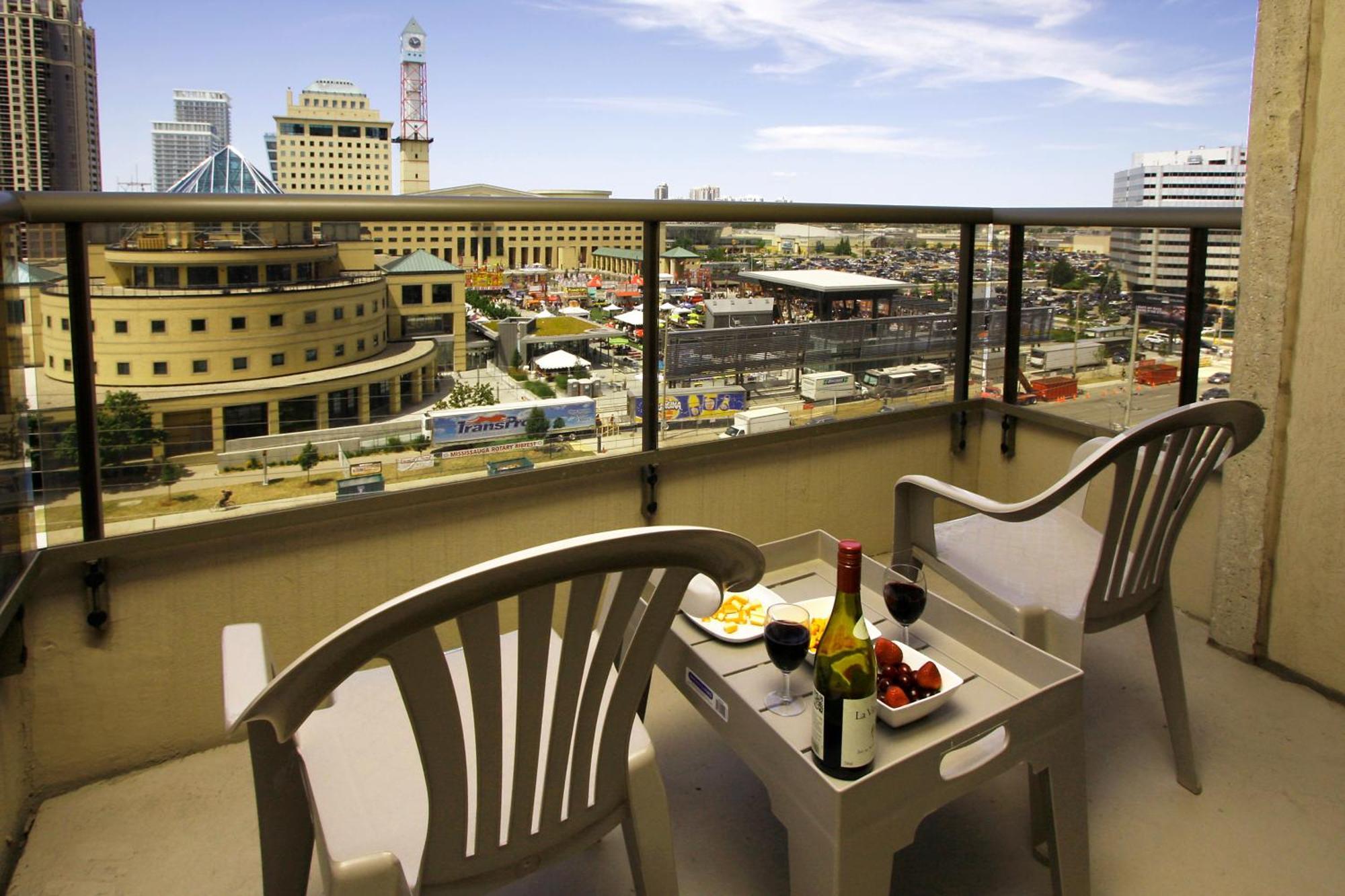 Platinum Suites Furnished Executive Suites Mississauga Eksteriør billede
